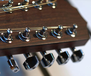 Tuning Pegs for Acoustic Guitar